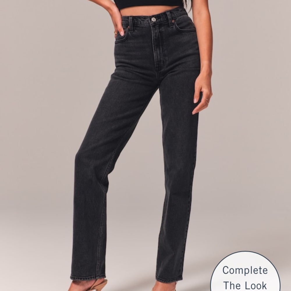 Abercrombie The 90’s Straight Ultra High Rise Curve Love jeans